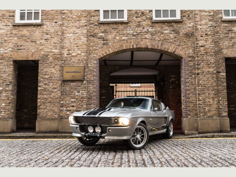 Illustration for article titled Classic Ford Mustangs on Autotrader U.K.