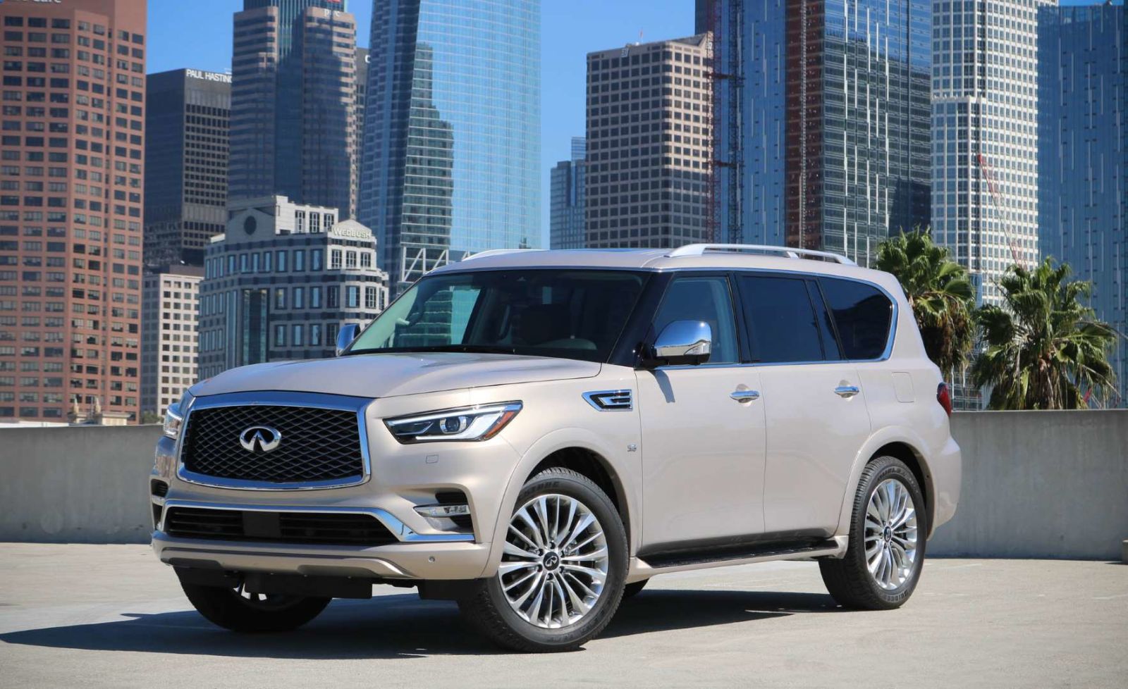 Illustration for article titled The Infiniti QX80 looks less like a beluga whale now