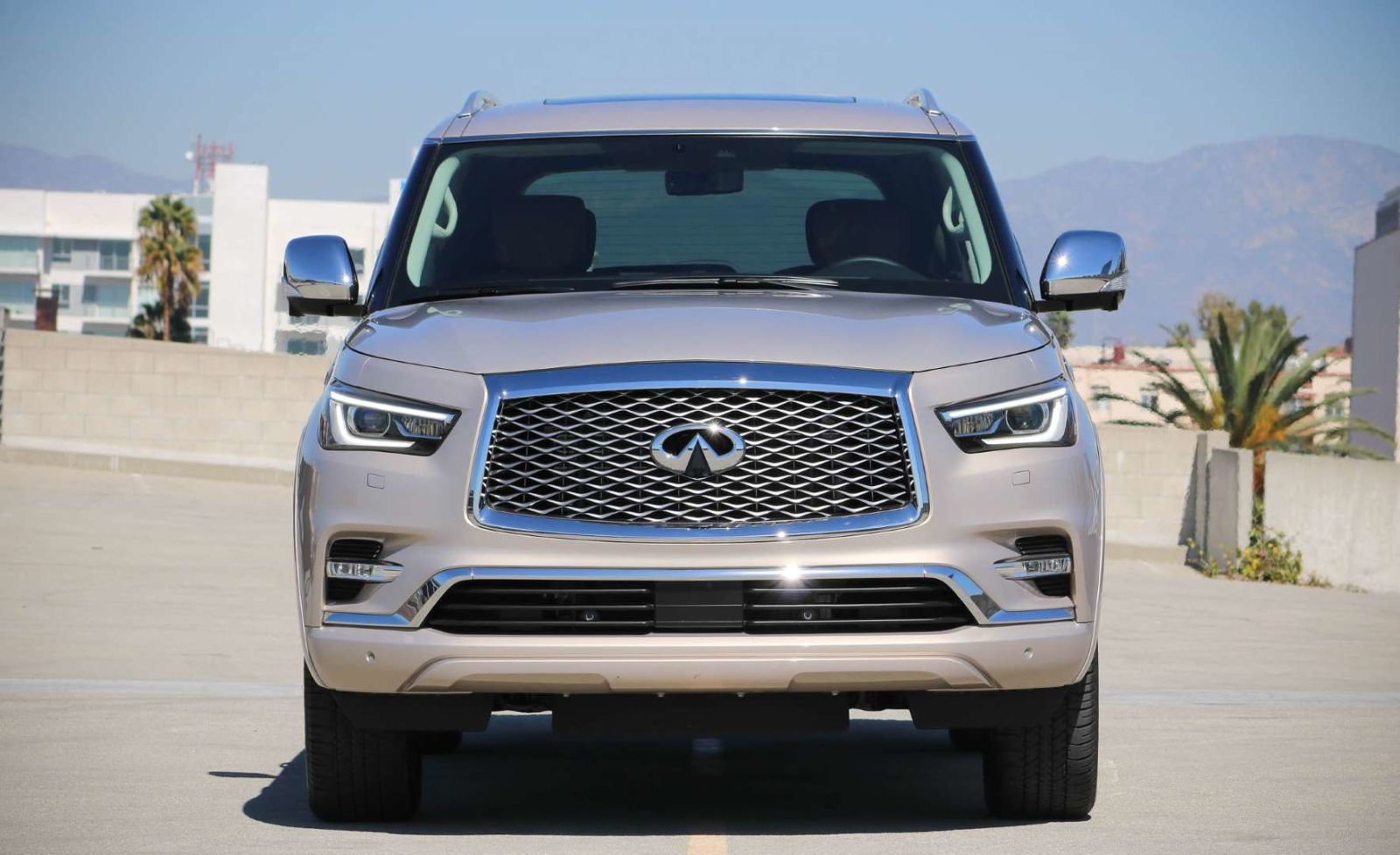 Illustration for article titled The Infiniti QX80 looks less like a beluga whale now