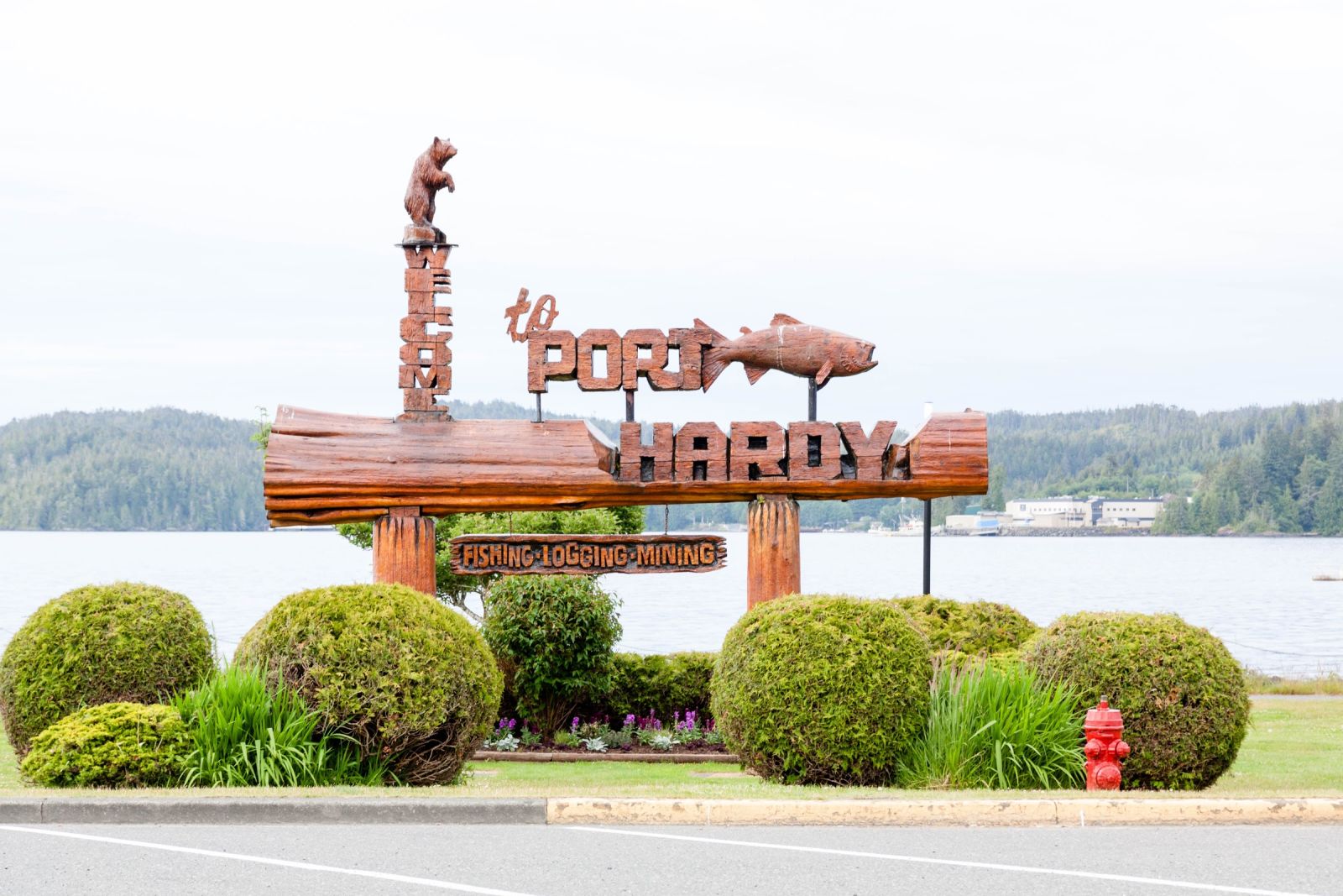 Illustration for article titled Pics from the 2017 North Island Roadtrip: 2017-06-17 at Port Hardy