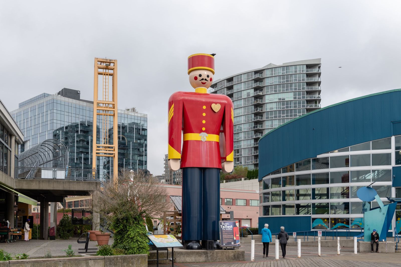 Illustration for article titled Pics from the Curbside: 2019-09-25 at New Westminster