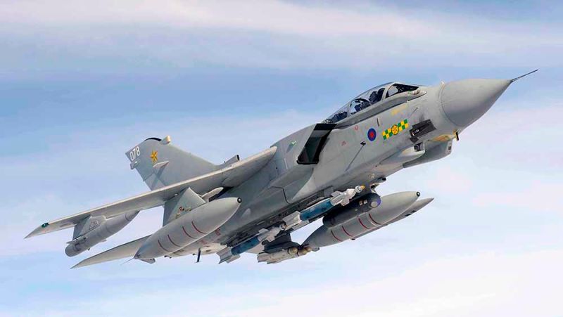 An RAF Tornado GR4 of 15 Squadron armed with laser guided bombs (SAC Scott Ferguson, UK Ministry of Defence)