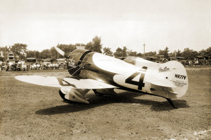 With the Gee Bee Model z, the Granville Brothers were approaching the classic and unmistakable shape of the Model R. (Author unknown)