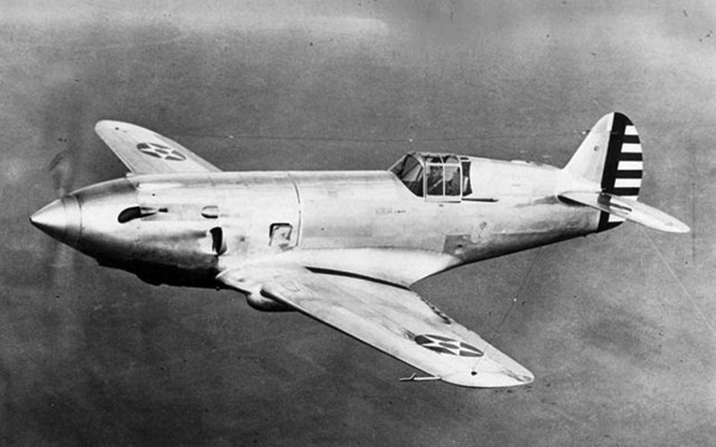 YP-37 in flight. Had it entered production, the YP-37 would have been armed with one .30 caliber and one .50 caliber machine gun in the nose. (San Diego Air and Space Museum)