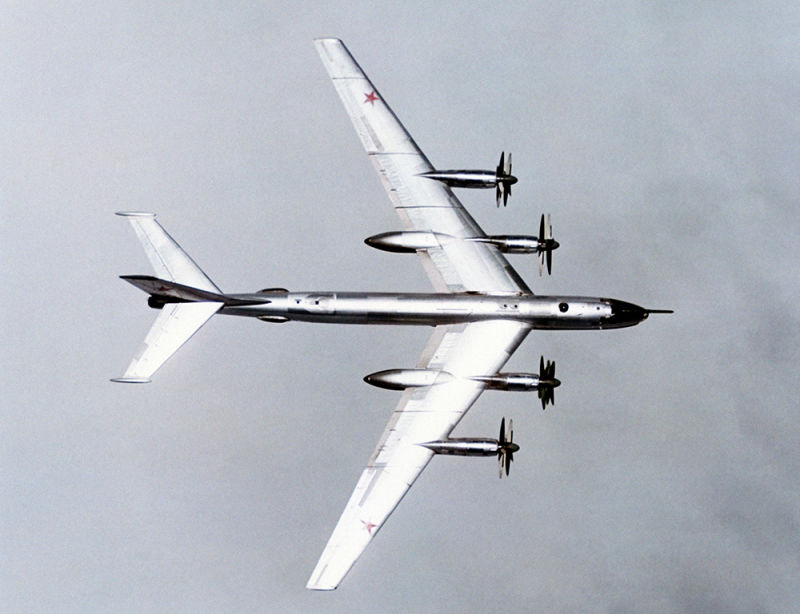 The characteristic swept wing of the Tu-95 and its four massive Kusnetsov turboprop engines. The protrusions on the trailing edge of the wings are anti-shock bodies which help reduce drag at transsonic speeds (US Navy)