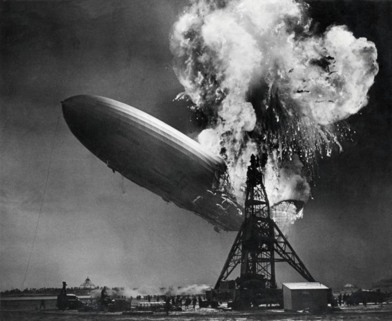 Hindenburg goes up in flames while landing at Lakehurst, New Jersey (Sam Shere)