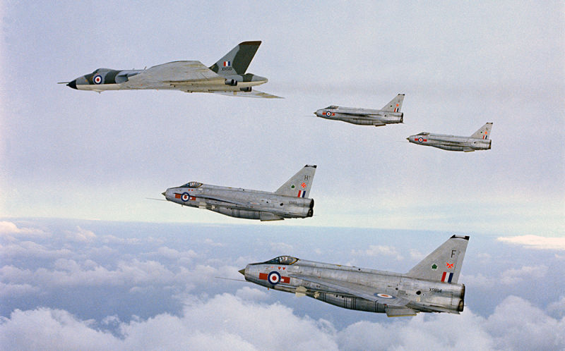 An Avro Vulcan B.2 of the Waddington Wing leads a quartet of English Electric Lightning F.6s of 5 Squadron to mark the formation of RAF Strike Command in 1968 (RAF)