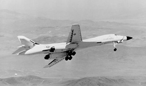 Rockwell B-1A prototype, painted in anti-flash white (US Air Force)