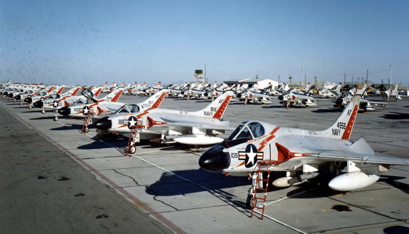 U.S. Navy Douglas F4D-1 Skyrays of Fighter Squadron VF-74 Be-Devilers on the tarmac at Marine Corps Air Station Yuma, Arizona in 1959 (US Navy)