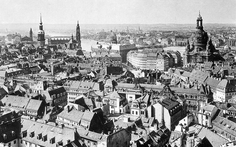 A view of the old city (Altstadt) of Dresden taken in 1910 (Author unknown)