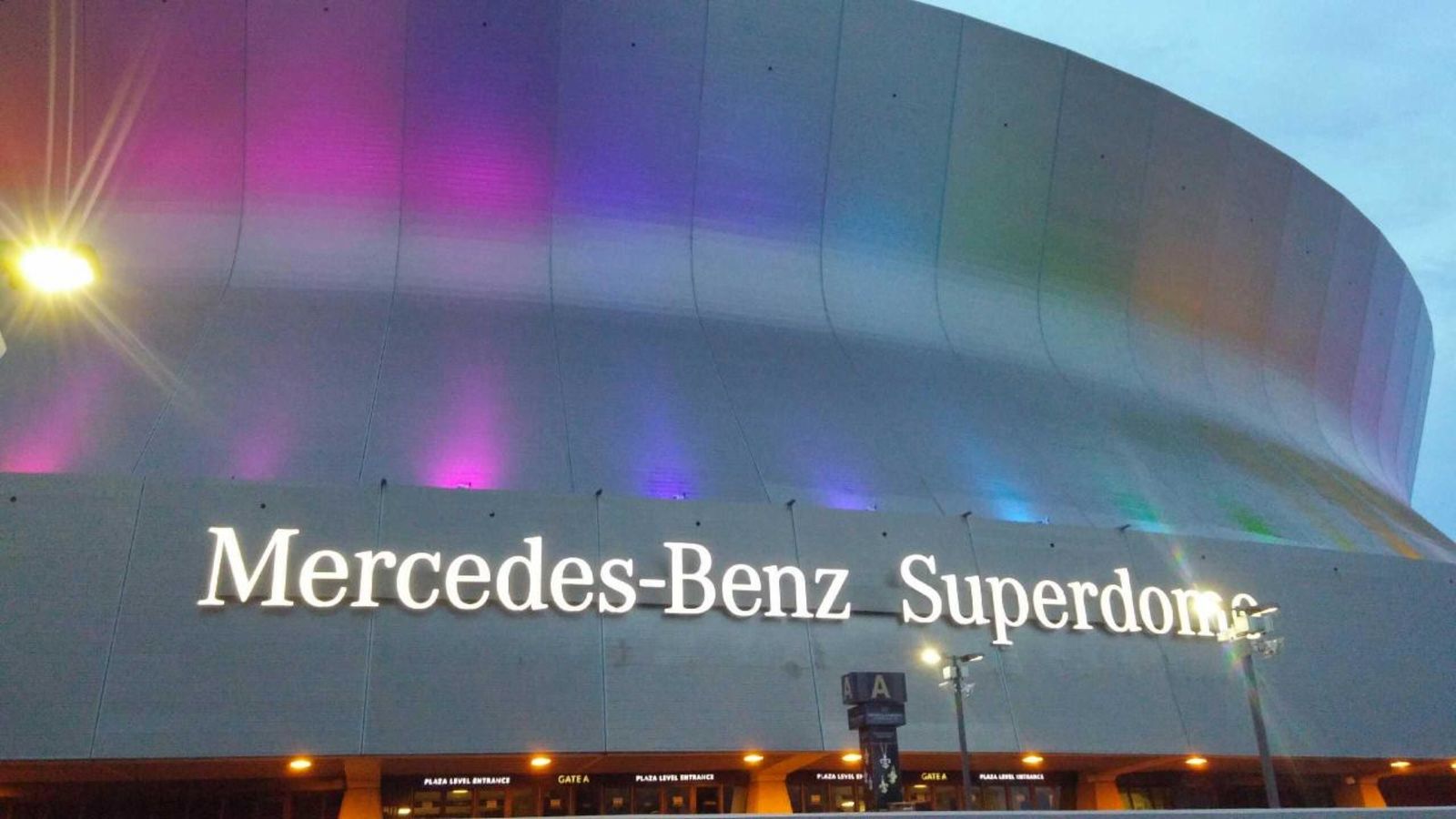 Illustration for article titled The Stripchat Superdome?
